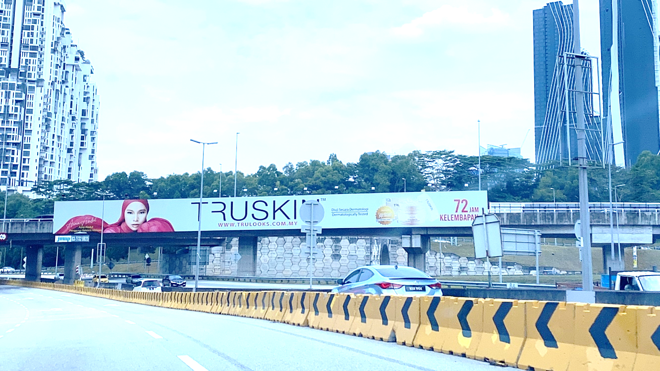 NSE KM0.8 – DUTA TOLL PLAZA / MONT KIARA  (PANEL A)